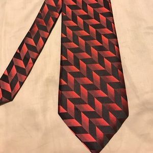 Arrow red and black tie